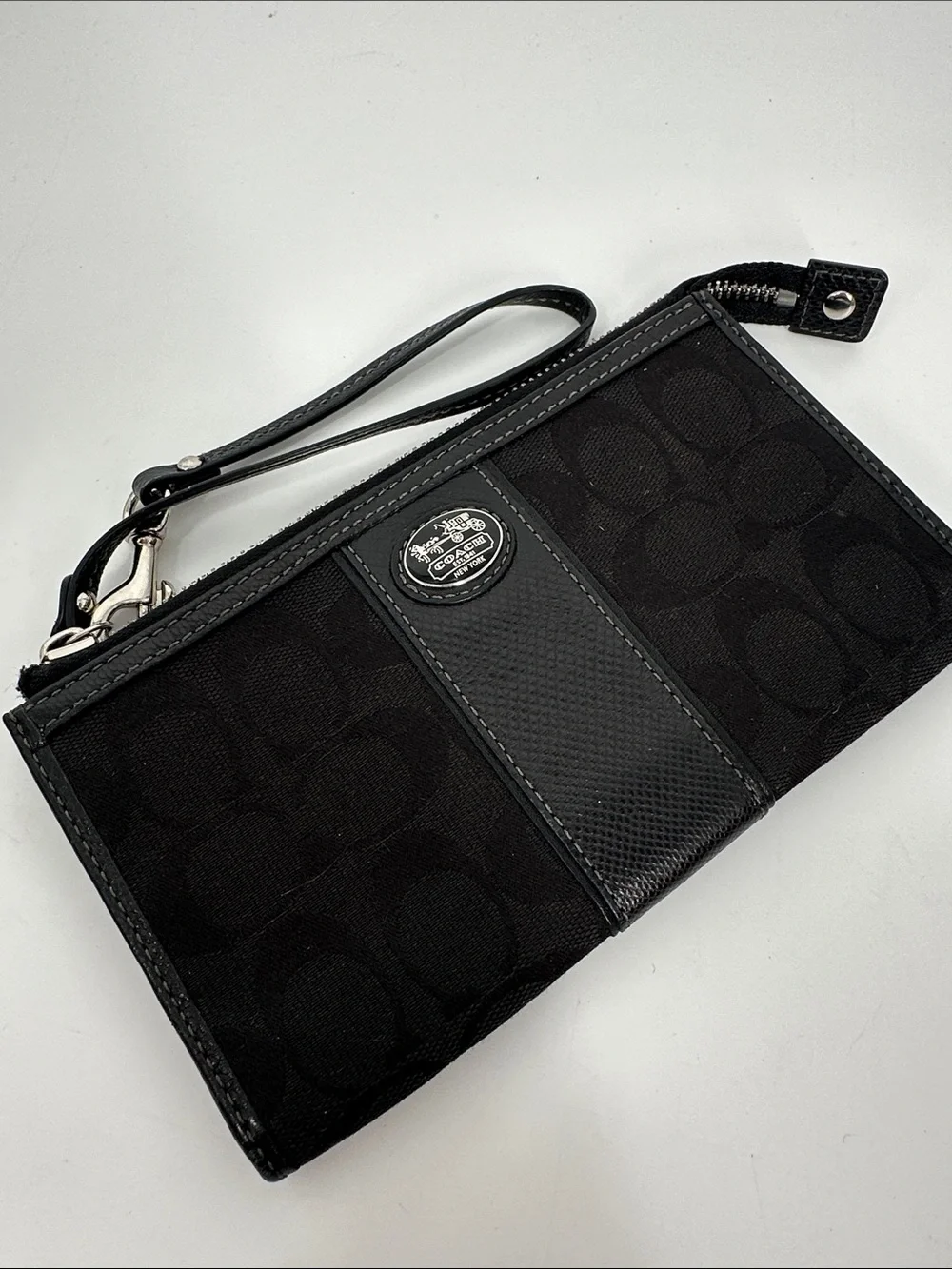 Black Coach Signature Wristlet LN*